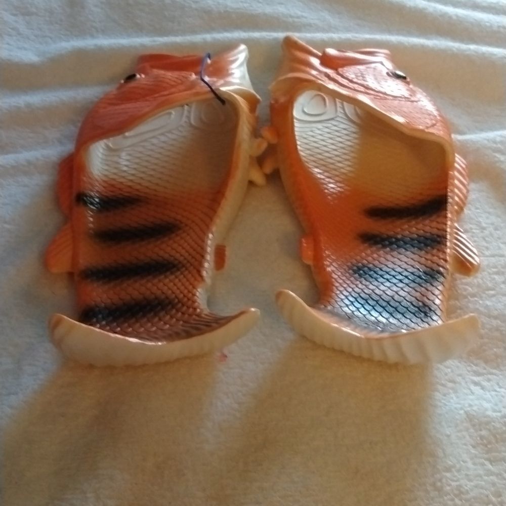 Coddies Fish Flip Flops  - Picture 4 of 4